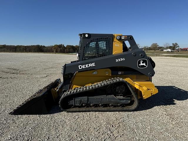 Image of John Deere 333G equipment image 2