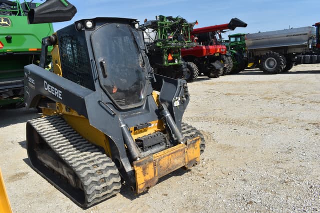 Image of John Deere 333G equipment image 2