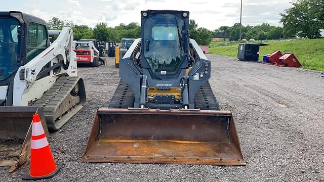 Image of John Deere 333G equipment image 1