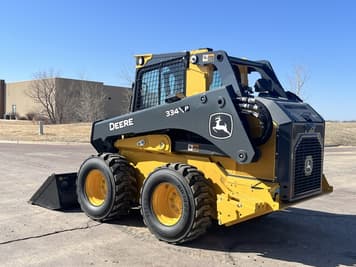 Main image John Deere 334P