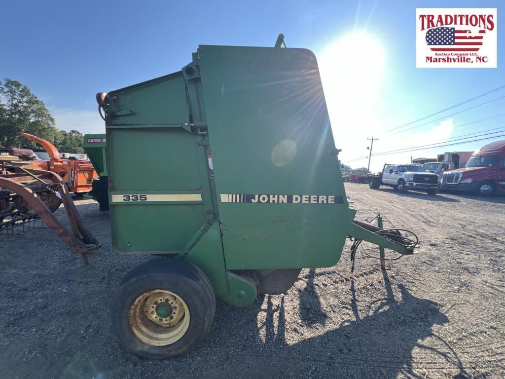 Image of John Deere 335 Primary image
