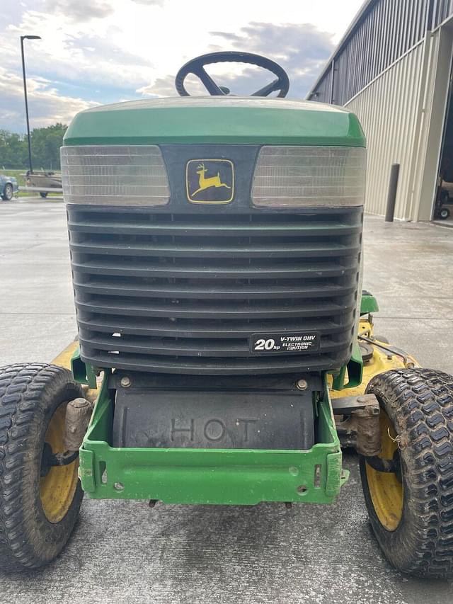 Image of John Deere 335 equipment image 3