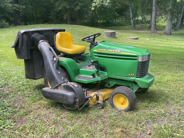 Image of John Deere 335 equipment image 2