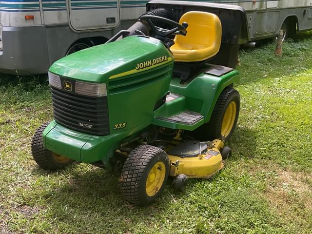 Image of John Deere 335 equipment image 3