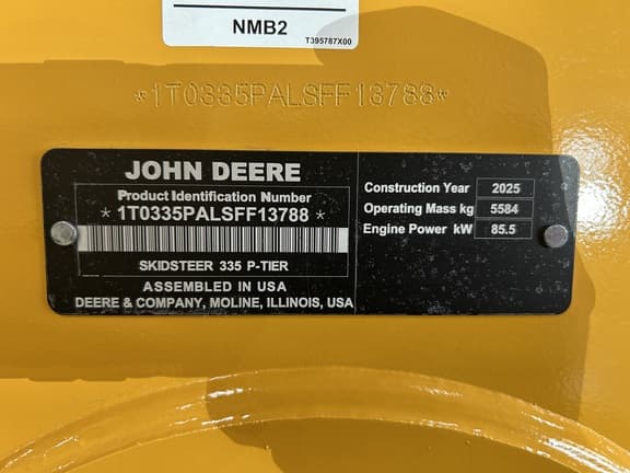 Image of John Deere 335P equipment image 4