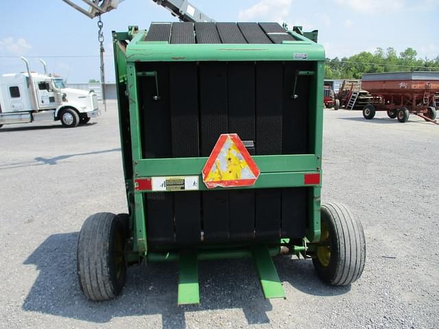 Image of John Deere 335 equipment image 3