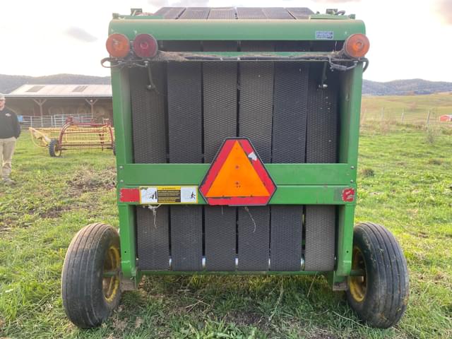 Image of John Deere 335 equipment image 2