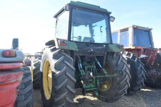 Image of John Deere 3350 equipment image 1