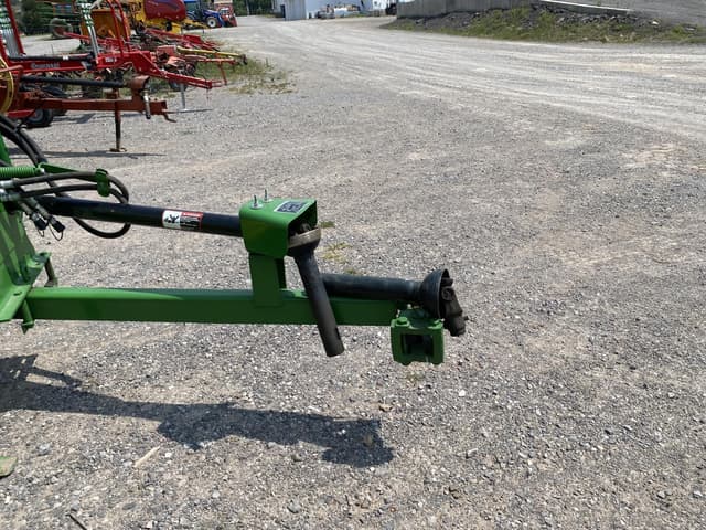 Image of John Deere 336 equipment image 4