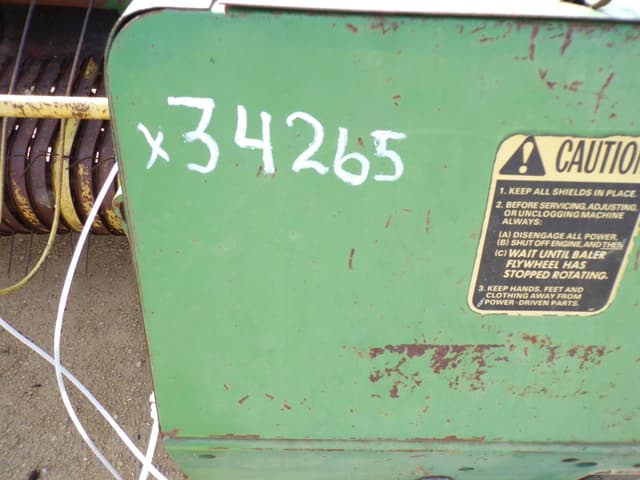 Image of John Deere 336 equipment image 4