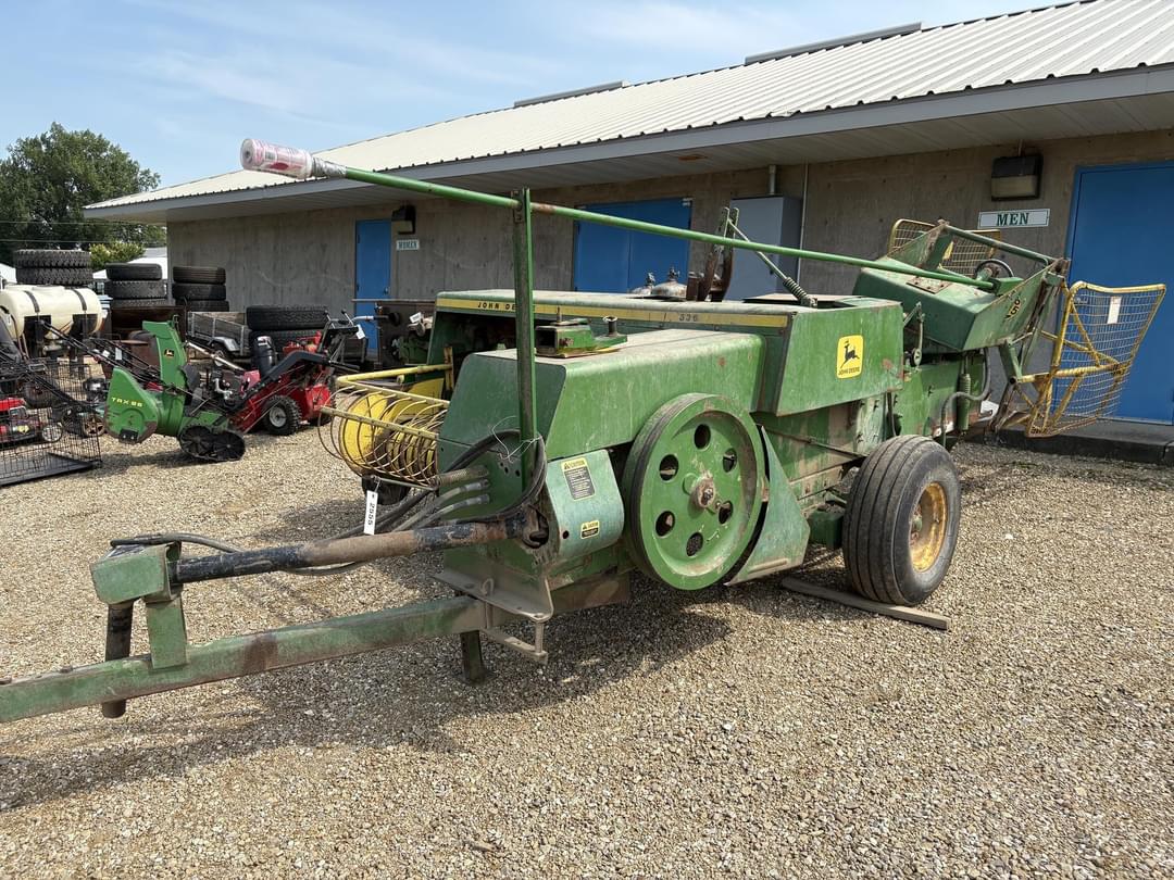 Image of John Deere 336 Primary image