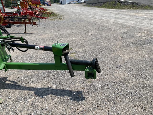 Image of John Deere 336 equipment image 4