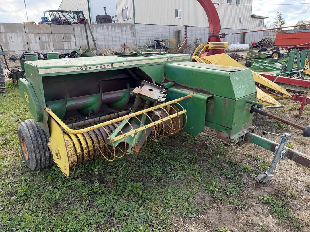 Image of John Deere 336 Primary image