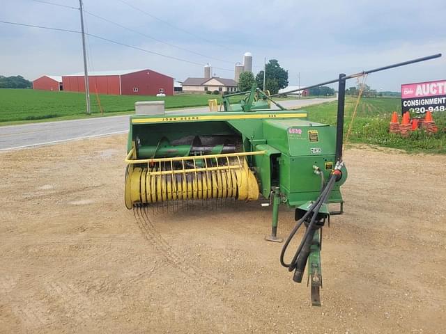 Image of John Deere 336 equipment image 2
