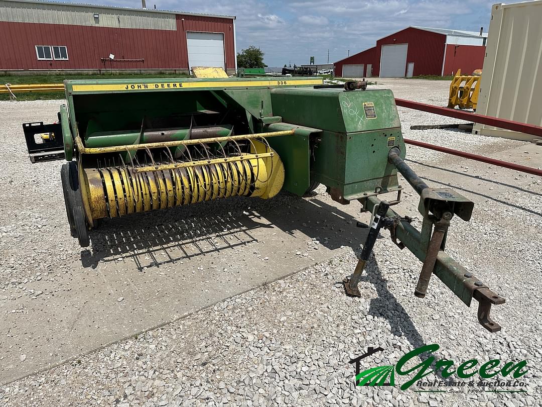 Image of John Deere 336 Primary image