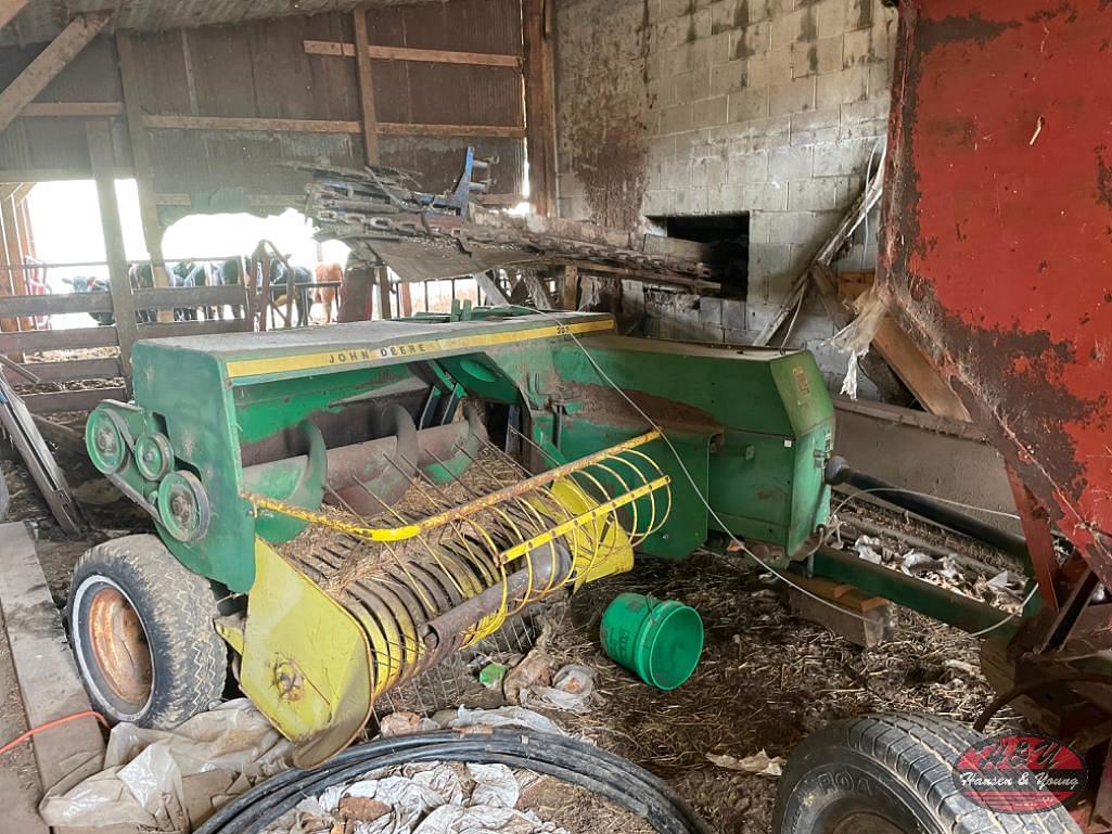 Image of John Deere 336 Primary image
