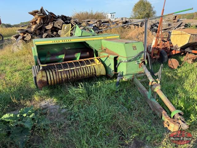Image of John Deere 336 equipment image 1