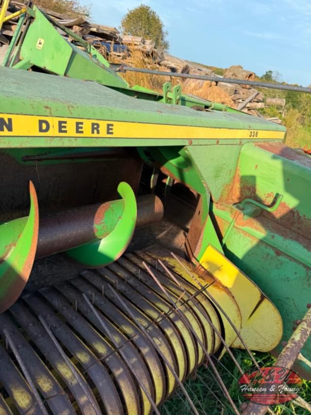 Image of John Deere 336 equipment image 2