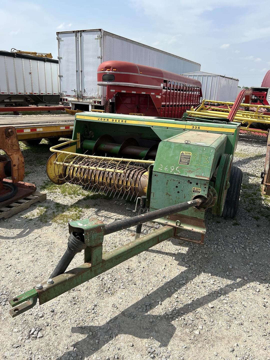 Image of John Deere 336 Primary image