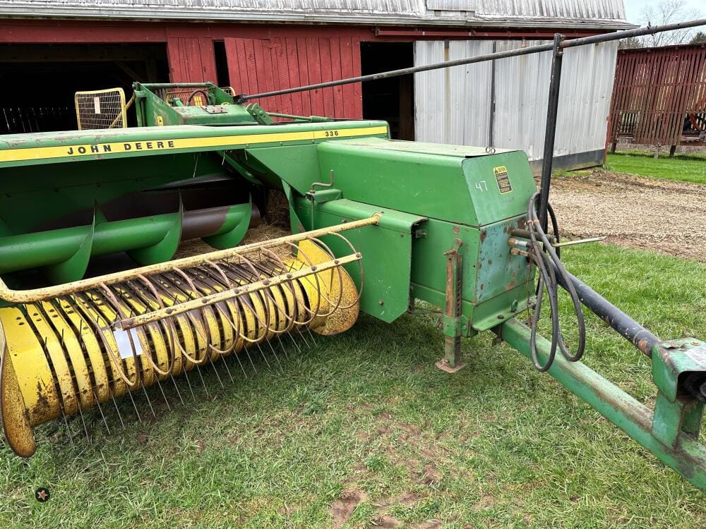 Main image John Deere 336