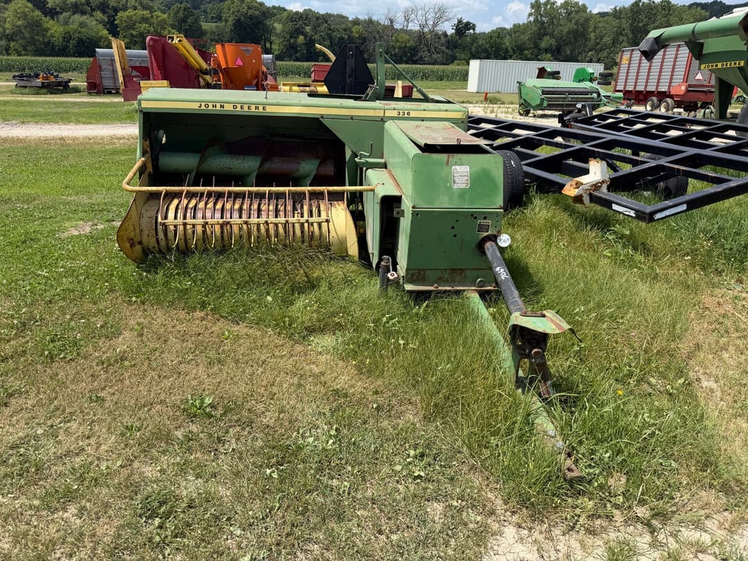 Image of John Deere 336 Primary image