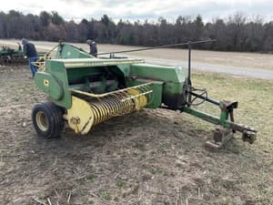 John Deere 336 Image