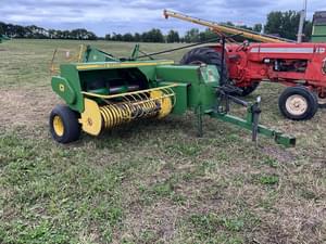 John Deere 336 Image