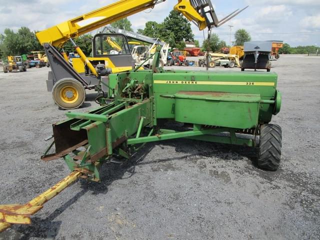 Image of John Deere 336 equipment image 3