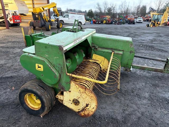 Image of John Deere 336 equipment image 4
