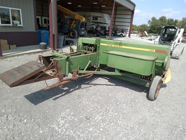 Image of John Deere 336 equipment image 3
