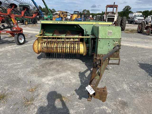 Image of John Deere 336 equipment image 1