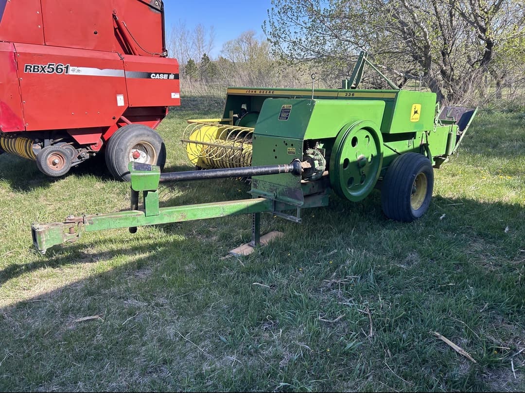 Image of John Deere 336 Primary image