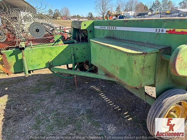 Image of John Deere 336 equipment image 2