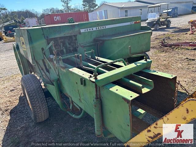 Image of John Deere 336 equipment image 4