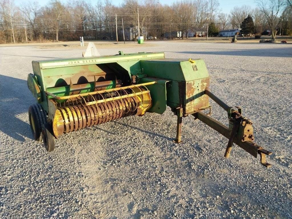 Main image John Deere 336
