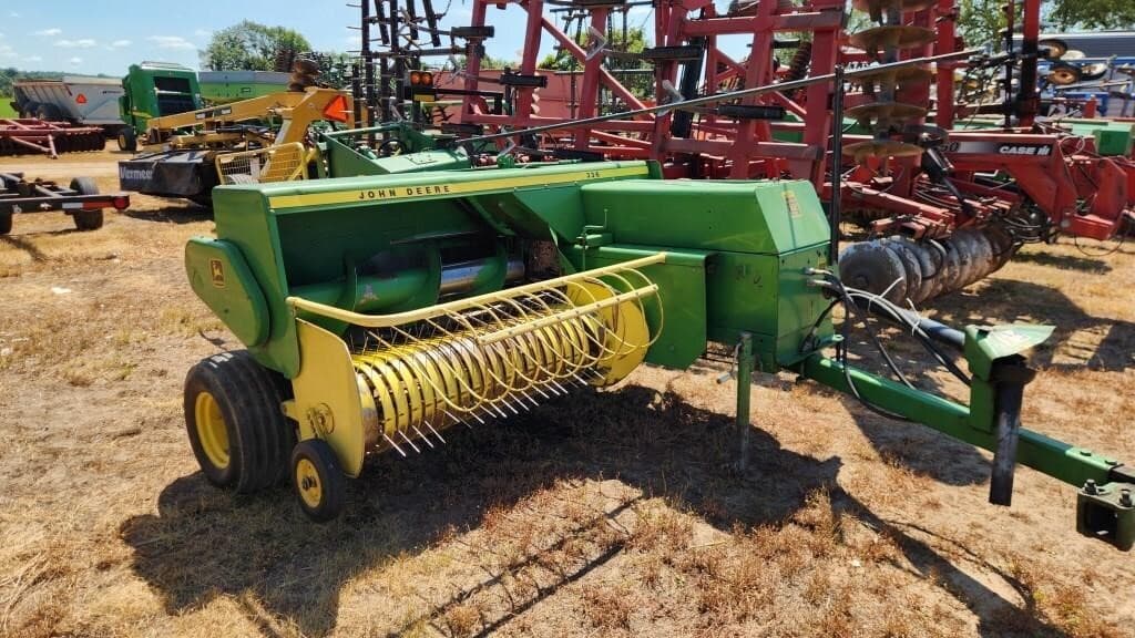 Image of John Deere 336 Primary image