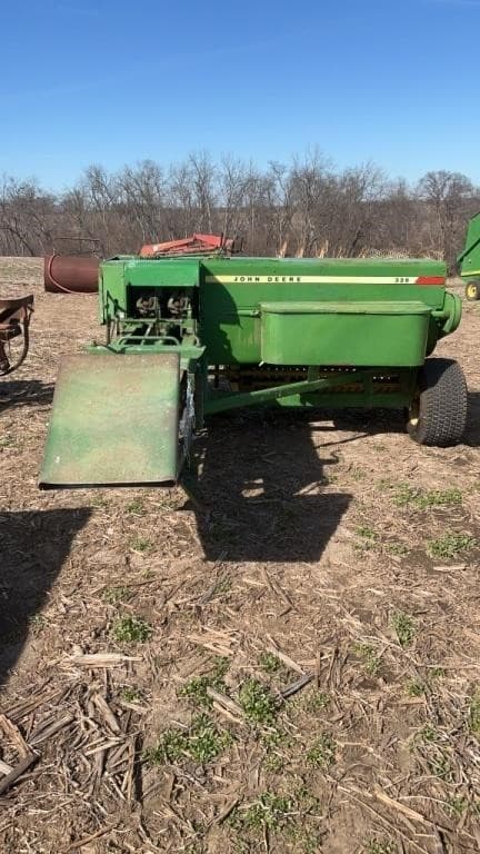 Image of John Deere 336 equipment image 1