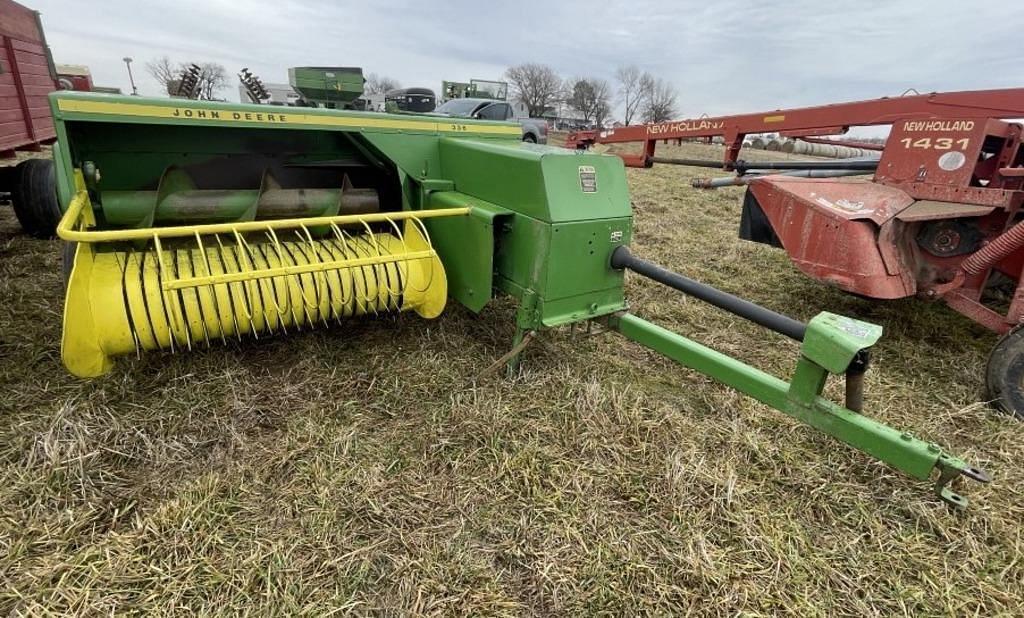 Image of John Deere 336 Primary image