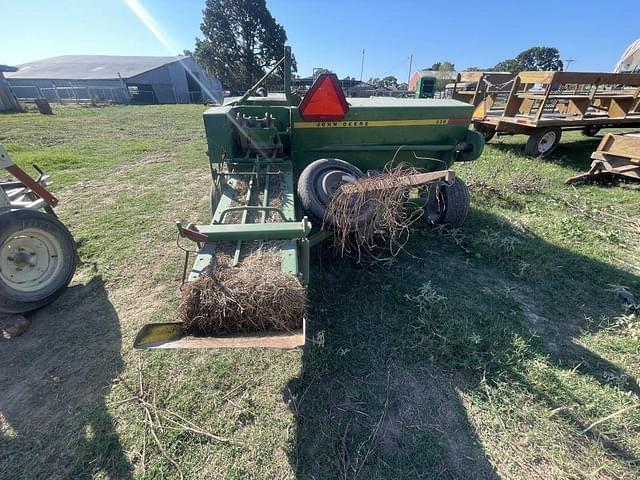 Image of John Deere 336 equipment image 2