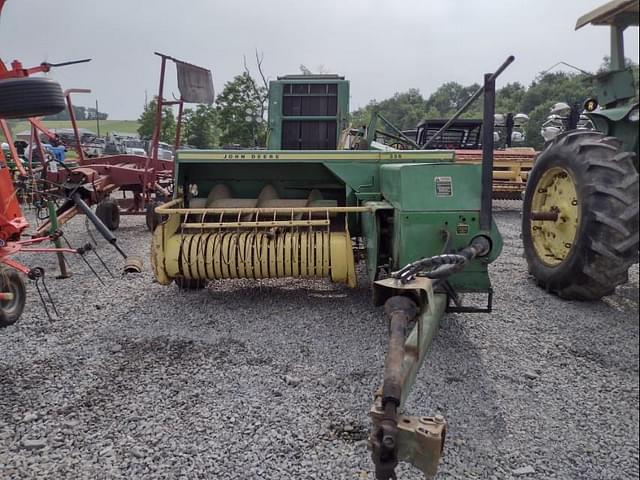 Image of John Deere 336 equipment image 1