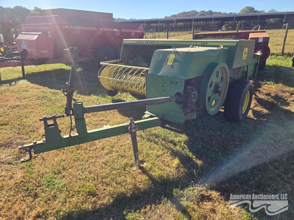 Image of John Deere 336 Primary image