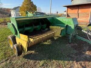 John Deere 337 Image