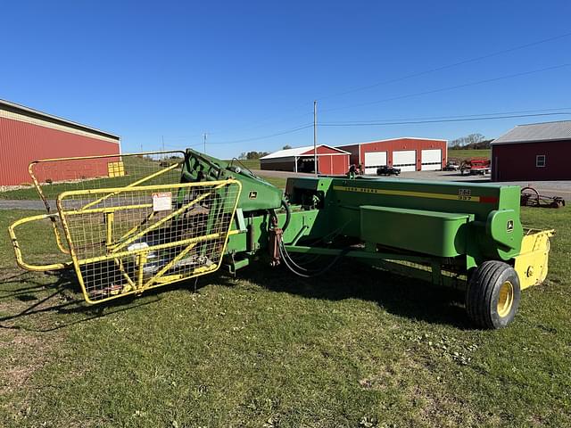 Image of John Deere 337 equipment image 3