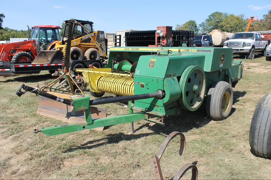 Image of John Deere 338 Image 1