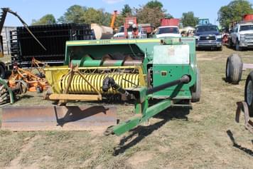 Main image John Deere 338