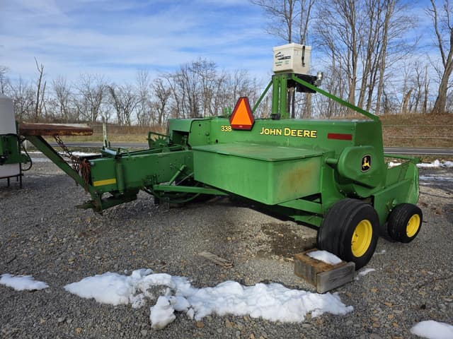 Image of John Deere 338 equipment image 4