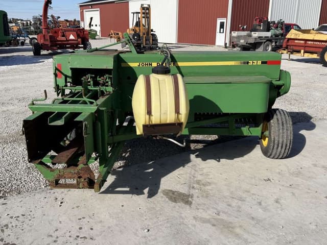 Image of John Deere 338 equipment image 4