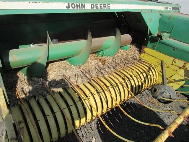 Image of John Deere 338 equipment image 3