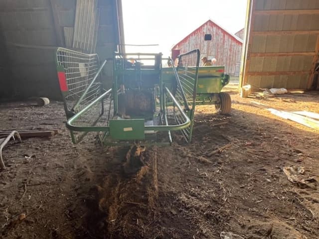 Image of John Deere 338 equipment image 2