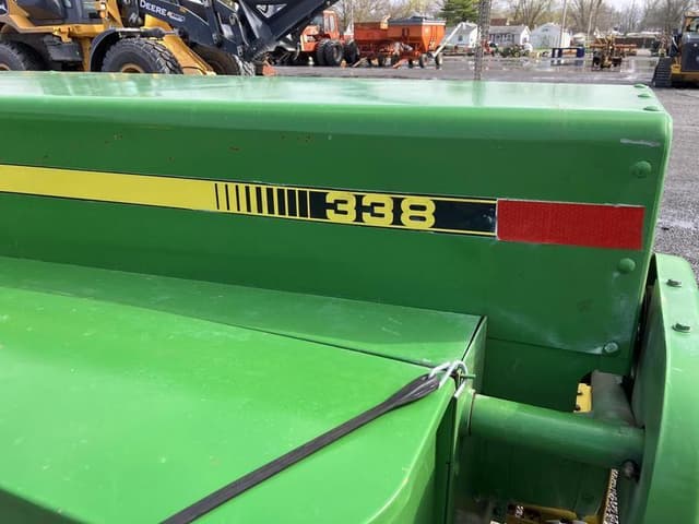 Image of John Deere 338 equipment image 4